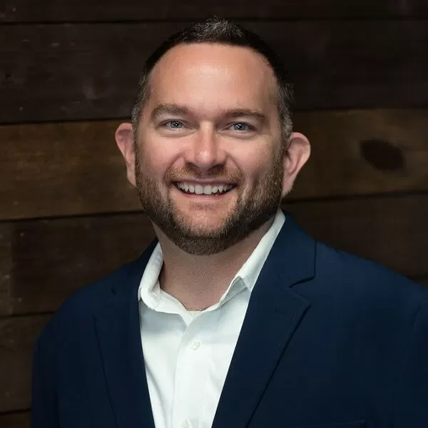 JD Lindsey headshot